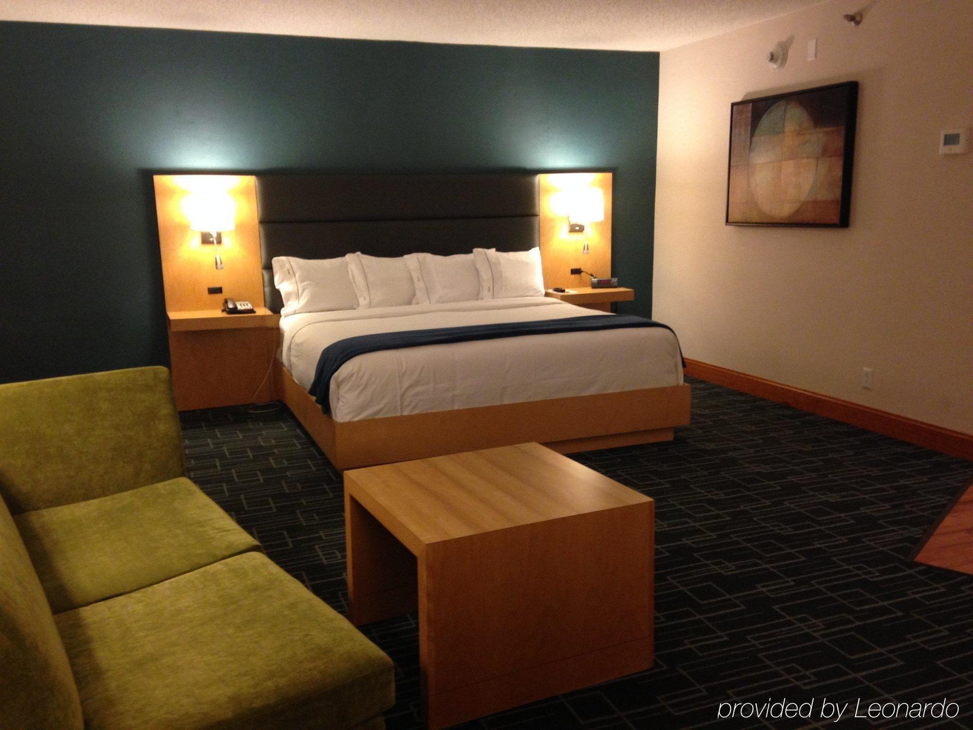 Holiday Inn Express Stamford, An Ihg Hotel Exterior foto